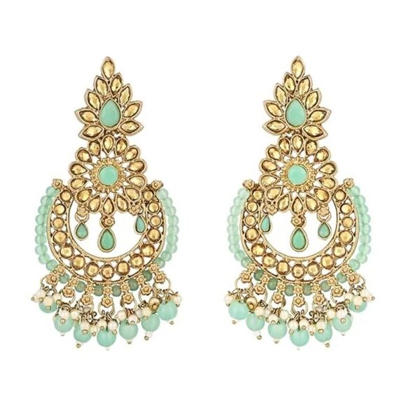 Jewelry - Elegant Gold plated pearl Beaded Mint  Earrings